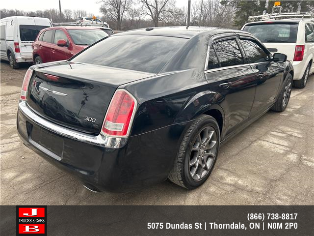 2014 Chrysler 300 Touring (Stk: 9337) in Thordale - Image 2 of 7