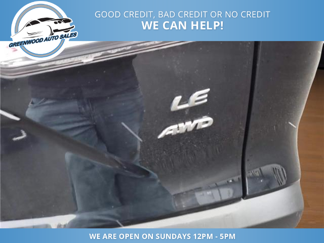 2024 Toyota Corolla Cross LE (Stk: 24-094245) in Greenwood - Image 7 of 18