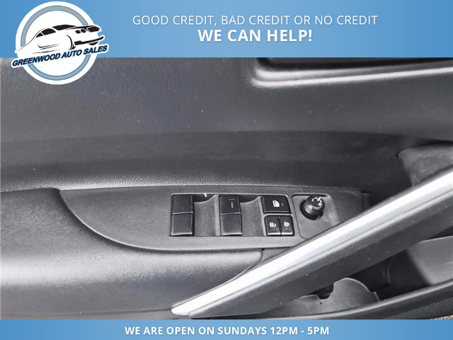 2024 Toyota Corolla Cross LE (Stk: 24-094245) in Greenwood - Image 13 of 18