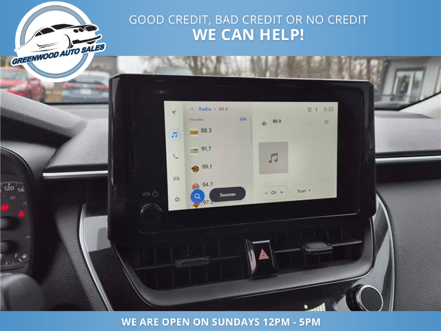 2024 Toyota Corolla Cross LE (Stk: 24-094245) in Greenwood - Image 17 of 18