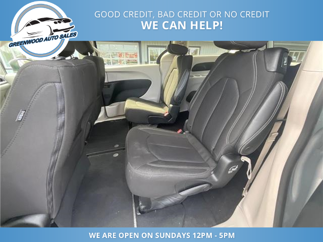 2023 Chrysler Grand Caravan SXT (Stk: 23-597736) in Greenwood - Image 12 of 22