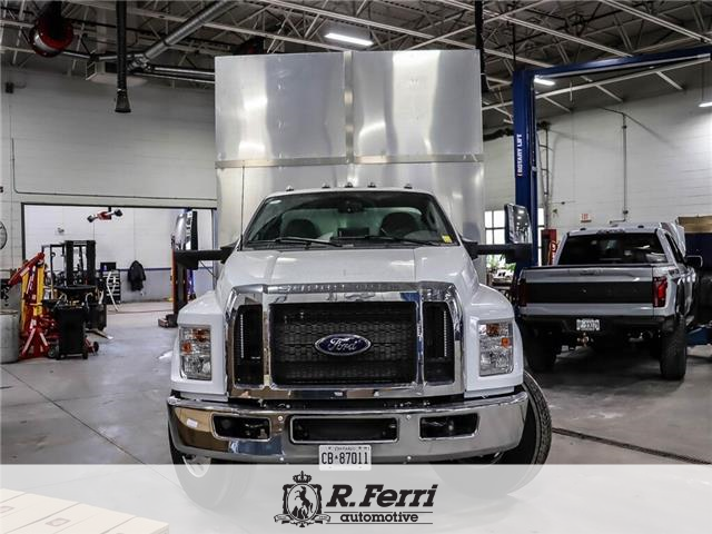 2024 Ford F-750 Diesel Base (Stk: C0006) in Vaughan - Image 2 of 9