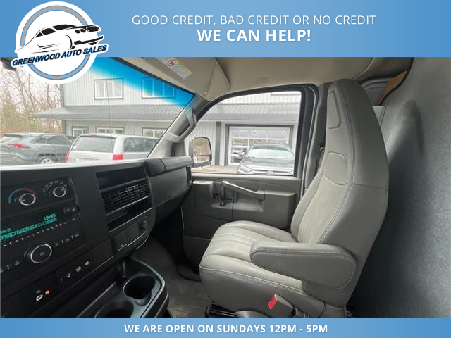 2022 Chevrolet Express 2500 Work Van (Stk: 22-264134) in Greenwood - Image 7 of 13