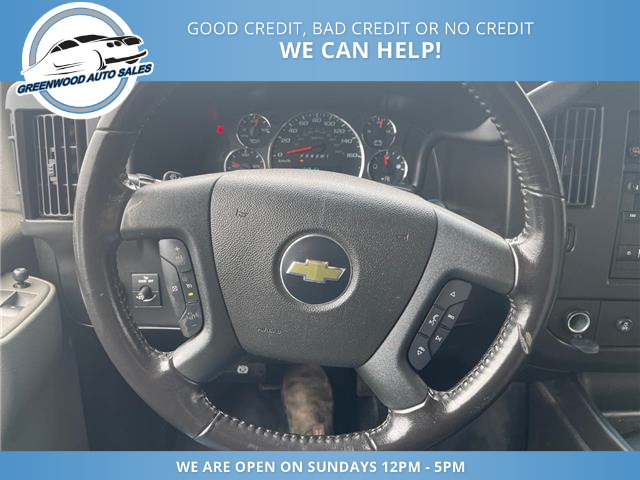 2022 Chevrolet Express 2500 Work Van (Stk: 22-264134) in Greenwood - Image 9 of 13