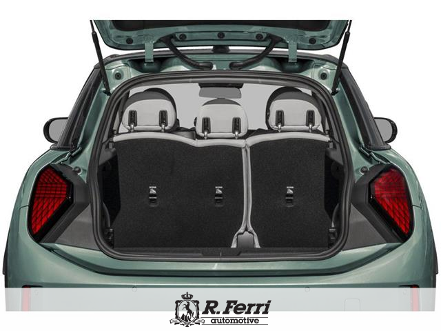 2026 MINI 5 Door Cooper S (Stk: M3810) in Woodbridge - Image 8 of 12
