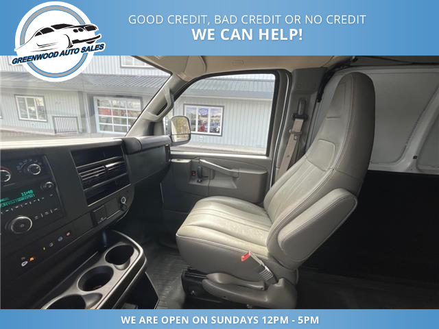 2024 Chevrolet Express 3500 Work Van (Stk: 24-203066) in Greenwood - Image 10 of 16