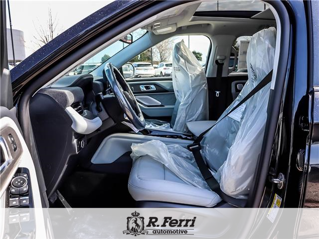 2026 Ford Explorer Platinum (Stk: T0597) in Woodbridge - Image 8 of 25
