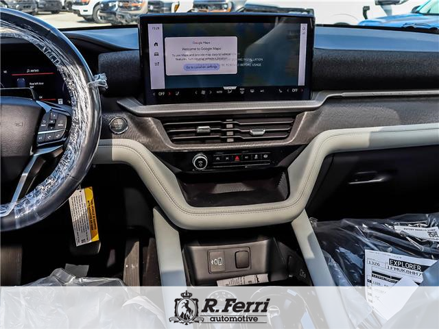 2026 Ford Explorer Platinum (Stk: T0597) in Woodbridge - Image 11 of 25