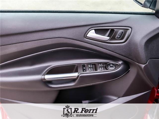 2019 Ford Escape SEL (Stk: P9490) in Vaughan - Image 6 of 27