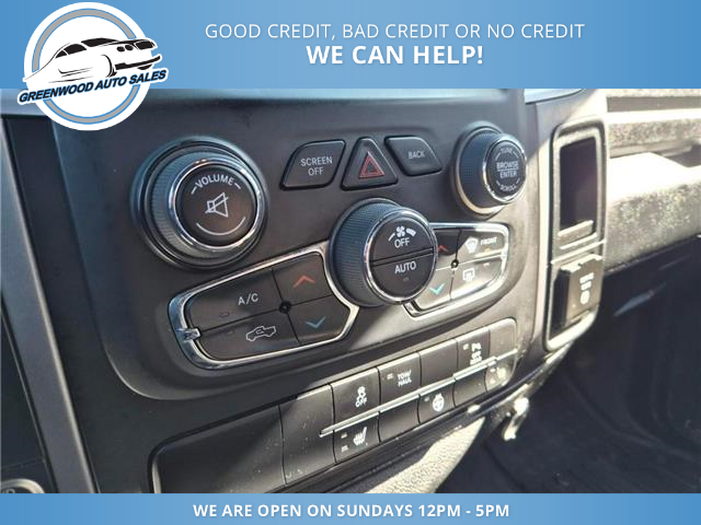2023 RAM 1500 Classic SLT (Stk: 23-591781) in Greenwood - Image 16 of 17