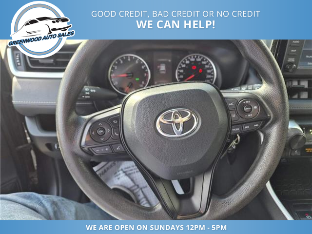 2021 Toyota RAV4 LE (Stk: 21-212517) in Greenwood - Image 17 of 21