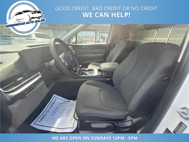 2025 Kia Carnival LX (Stk: 25-531407) in Greenwood - Image 8 of 20