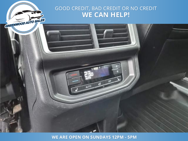 2024 Volkswagen Atlas 2.0 TSI Execline (Stk: 24-554119) in Greenwood - Image 11 of 22