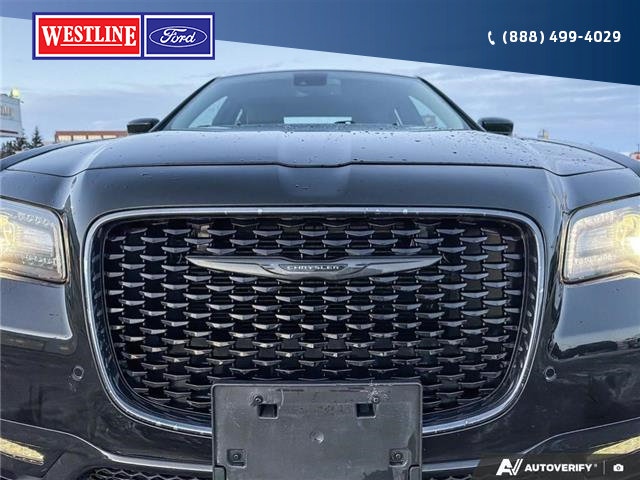 2022 Chrysler 300 Touring L (Stk: PO2351A) in Dawson Creek - Image 9 of 25