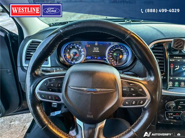 2022 Chrysler 300 Touring L (Stk: PO2351A) in Dawson Creek - Image 14 of 25