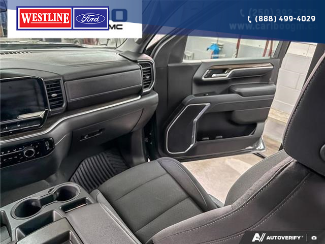 2025 Chevrolet Silverado 1500 LT (Stk: 9979) in Williams Lake - Image 22 of 24