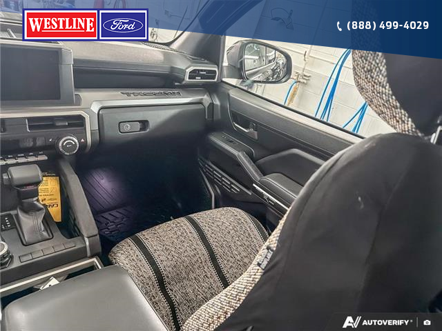 2025 Toyota Tacoma Base (Stk: 25T118B) in Williams Lake - Image 25 of 29