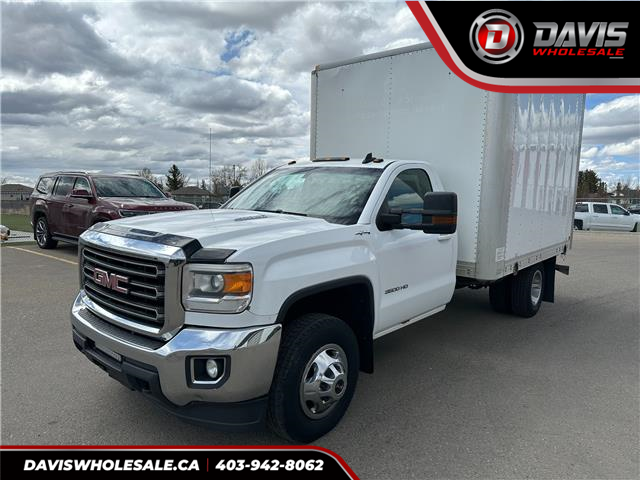 2015 GMC Sierra 3500HD SLE (Stk: 11739) in Lethbridge - Image 1 of 13
