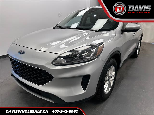 2020 Ford Escape SE (Stk: 15401) in Lethbridge - Image 1 of 21