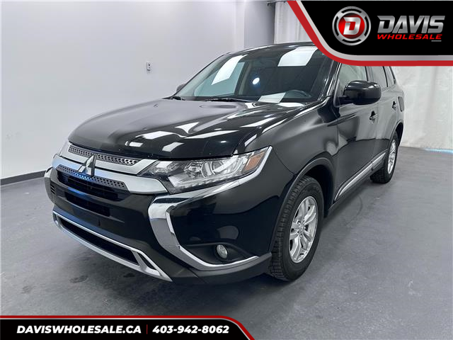 2020 Mitsubishi Outlander ES (Stk: 15500) in Lethbridge - Image 1 of 17