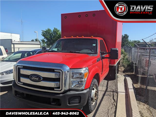 2012 Ford F-350 Chassis XLT (Stk: 15473) in Lethbridge - Image 1 of 5