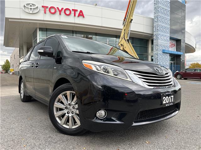2017 Toyota Sienna XLE 7 Passenger (Stk: 11U2650) in Markham - Image 1 of 30