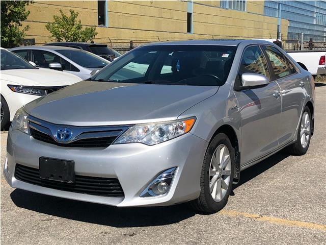 2012 Toyota Camry Hybrid Xle Tire Size