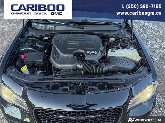 2022 Chrysler 300 Touring L (Stk: PO2351A) in Dawson Creek - Image 10 of 25