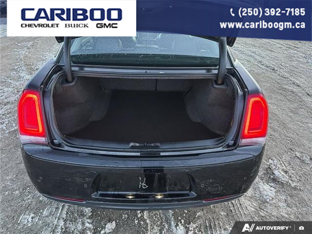 2022 Chrysler 300 Touring L (Stk: PO2351A) in Dawson Creek - Image 12 of 25