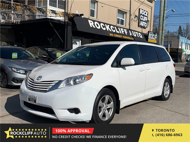 2017 Toyota Sienna  (Stk: 859253) in Scarborough - Image 1 of 20