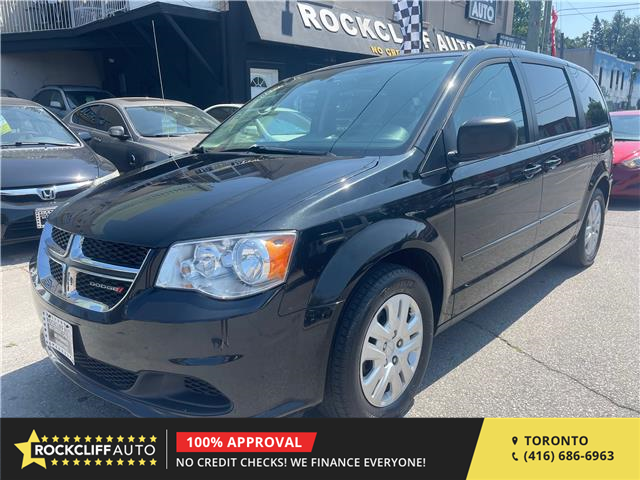 2017 Dodge Grand Caravan CVP/SXT (Stk: D595056) in Scarborough - Image 1 of 19