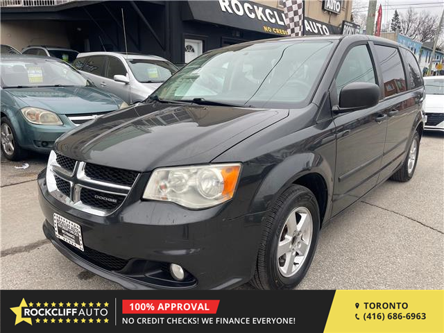 2012 Dodge Grand Caravan SE/SXT (Stk: D166857) in Scarborough - Image 1 of 16
