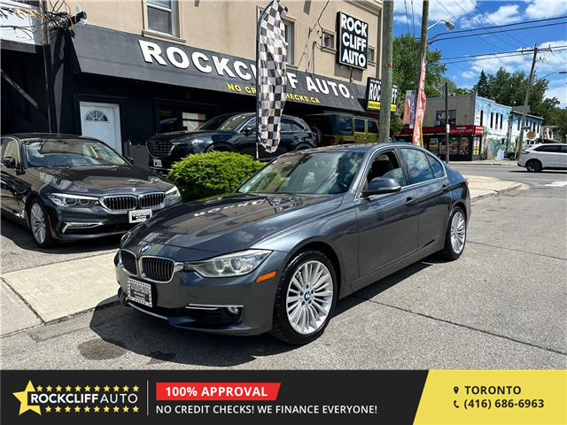 2013 BMW 328i xDrive (Stk: B976025) in Scarborough - Image 1 of 17