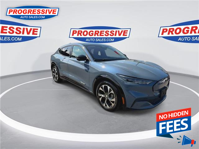 2023 Ford Mustang Mach-E Premium (Stk: PMA79636) in Sarnia - Image 3 of 26