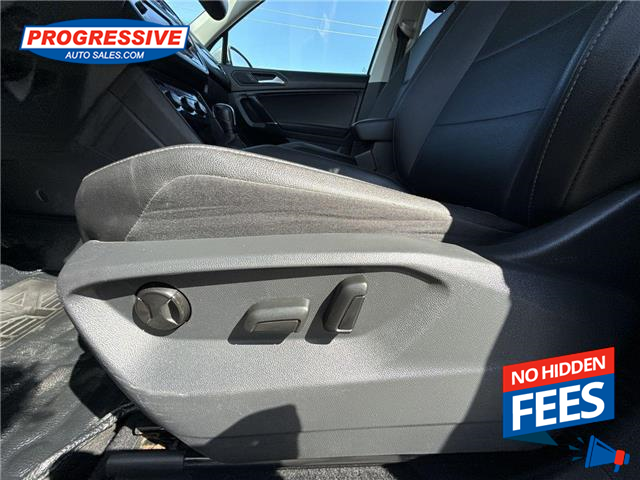 2020 Volkswagen Tiguan Comfortline (Stk: LM055208T) in Sarnia - Image 13 of 25