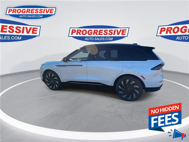 2024 Lincoln Nautilus Reserve (Stk: RJ870469) in Sarnia - Image 6 of 24