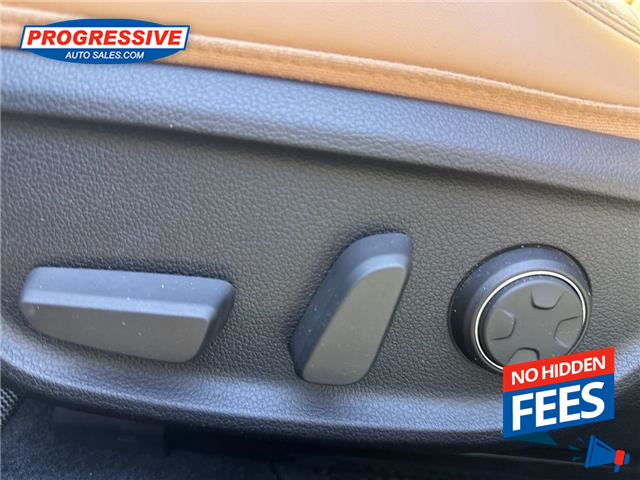2022 Genesis G70 2.0T Prestige (Stk: NU095741) in Sarnia - Image 13 of 26