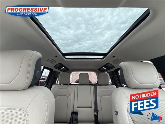 2024 Land Rover Defender P300 S (Stk: R2284818) in Sarnia - Image 22 of 27