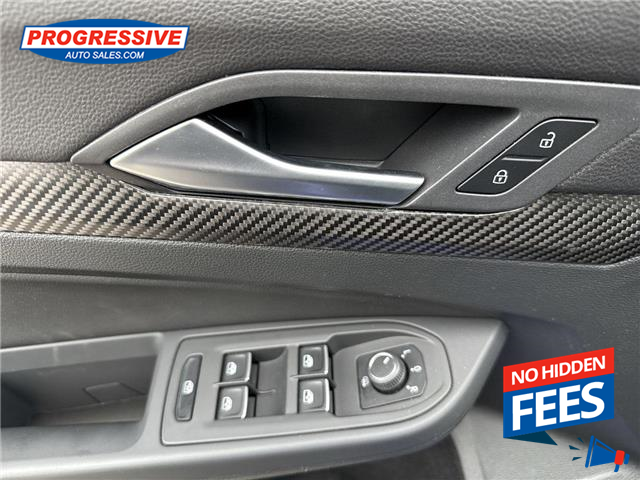 2023 Volkswagen Golf R 20th Anniversary (Stk: PW176906) in Sarnia - Image 14 of 24