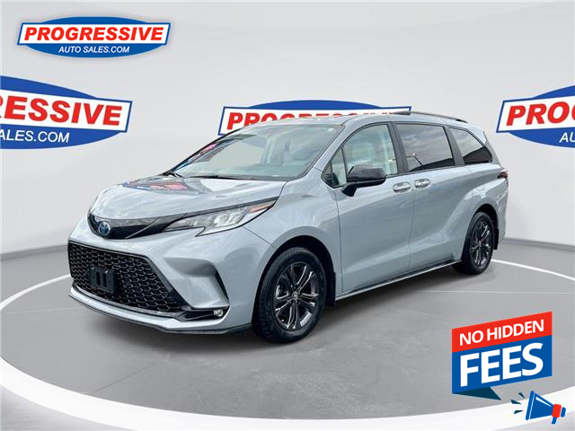 2025 Toyota Sienna LE 8-Passenger (Stk: SS195808P) in Sarnia - Image 1 of 24