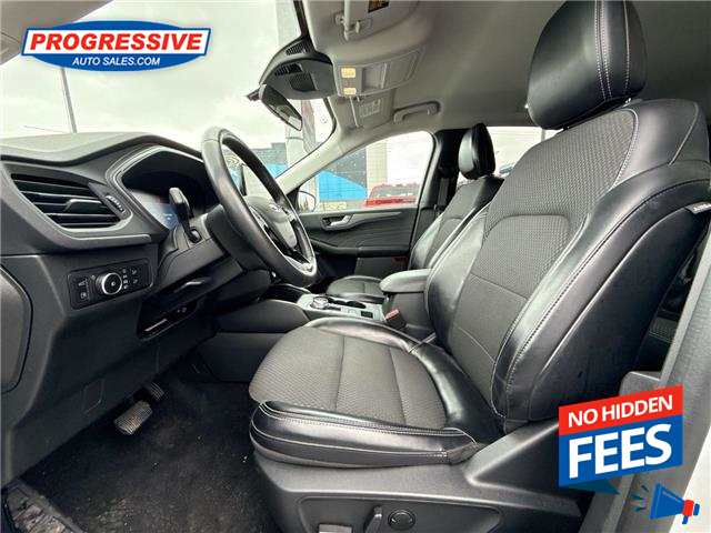 2023 Ford Escape PHEV (Stk: PUA48426) in Sarnia - Image 12 of 25