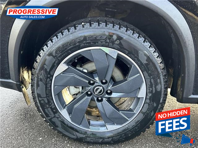 2025 Nissan Rogue SV Moonroof (Stk: SW410679) in Sarnia - Image 11 of 25