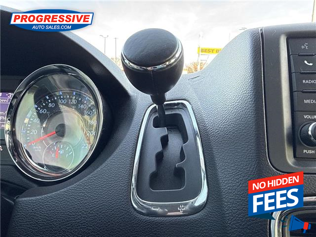 2015 Chrysler Town & Country Limited (Stk: FR532270P) in Sarnia - Image 21 of 23