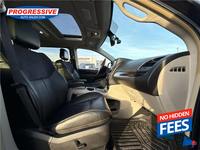 2015 Chrysler Town & Country Limited (Stk: FR532270P) in Sarnia - Image 23 of 23