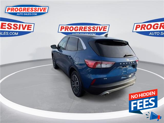 2022 Ford Escape PHEV SE (Stk: NUA20935) in Sarnia - Image 7 of 24