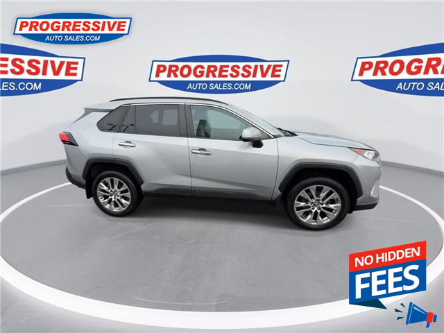 2019 Toyota RAV4 Limited (Stk: KW008646) in Sarnia - Image 10 of 26