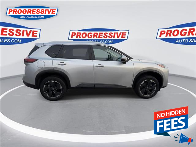 2025 Nissan Rogue SV Moonroof (Stk: SW145479) in Sarnia - Image 10 of 25