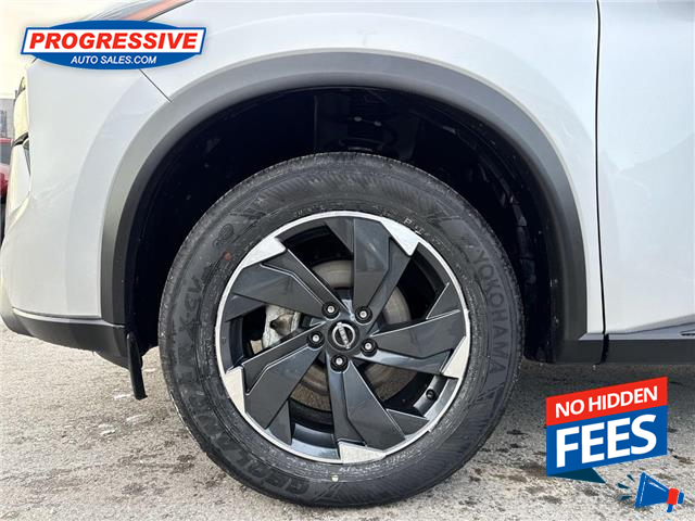 2025 Nissan Rogue SV Moonroof (Stk: SW145479) in Sarnia - Image 11 of 25