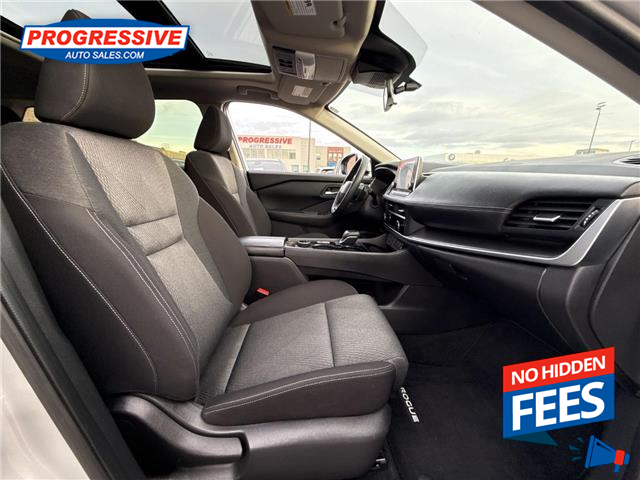 2025 Nissan Rogue SV Moonroof (Stk: SW145479) in Sarnia - Image 25 of 25