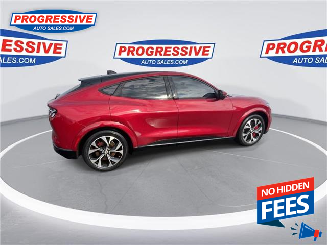 2021 Ford Mustang Mach-E Premium (Stk: MMA08192) in Sarnia - Image 9 of 26